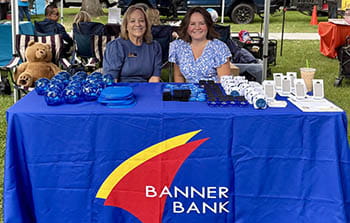 Banner employees at a Banner Bank booth