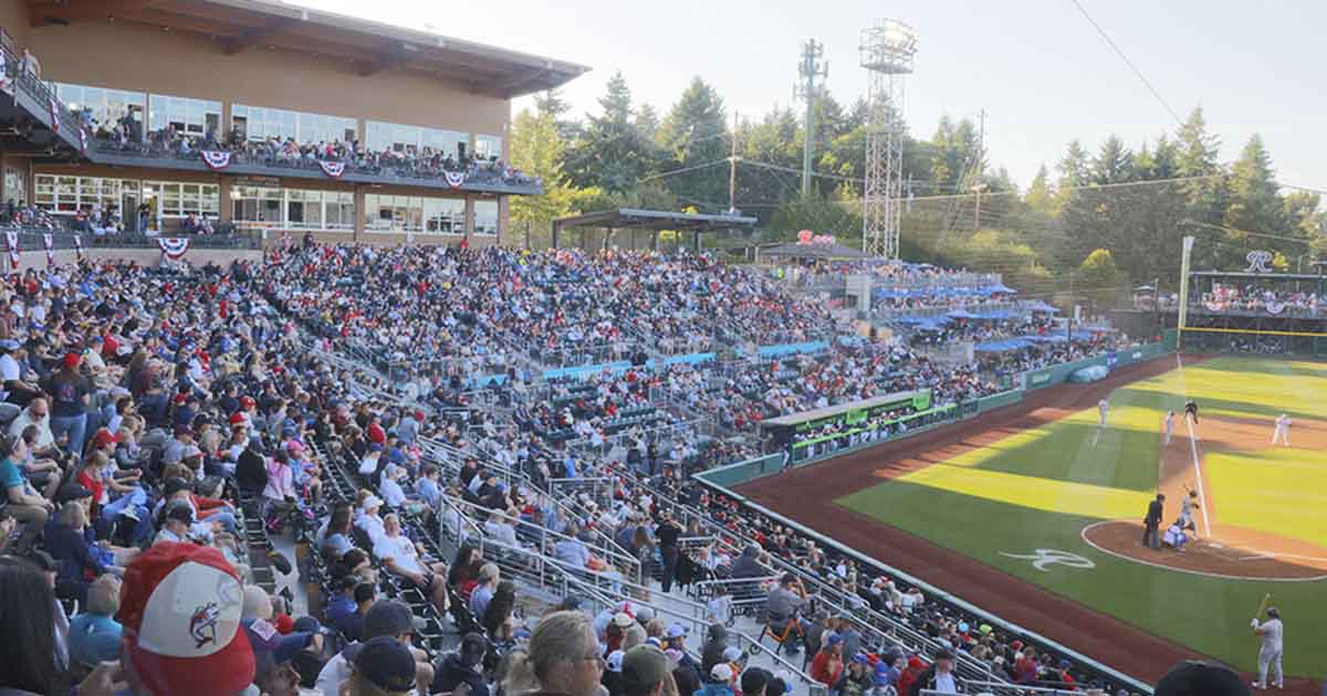 Tacoma Rainiers crowd during a game