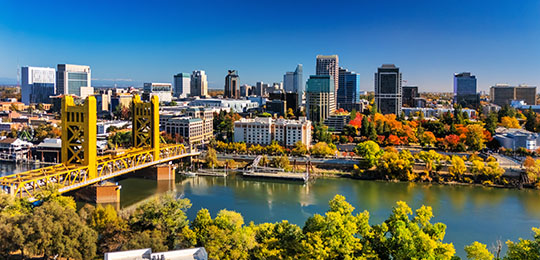 Sacramento skyline in the fall