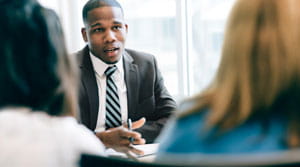 Man provides financial advice