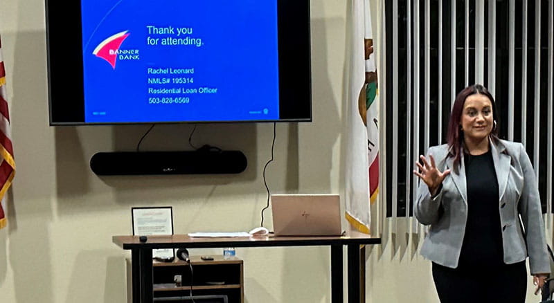 Banner Bank mortgage loan officer presenting